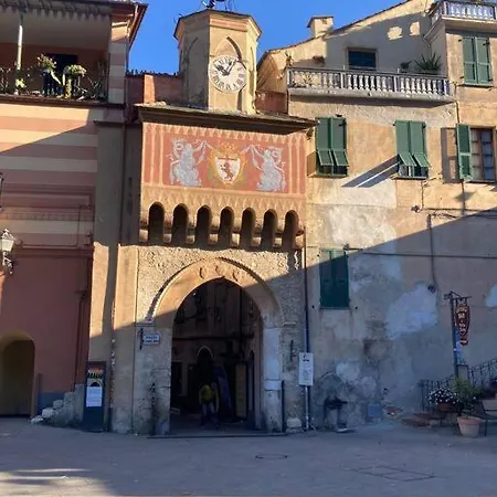 Casa Bianca A Finalborgo * Finale Ligure